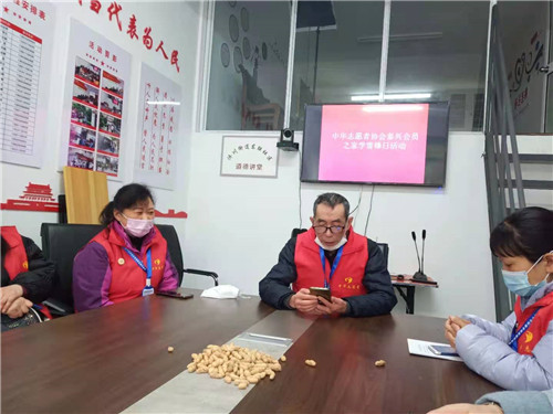 江苏：让雷锋精神传承 讲雷锋故事做新时代雷锋人