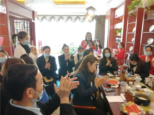河南郑州公益讲座：做新时代中华传统优秀女性
