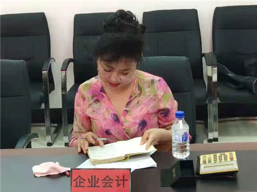 吉林省公主岭经开区税务局开展追寻红色记忆 重走老税工路活动