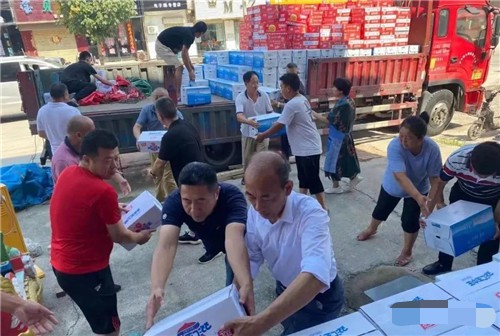 抗洪救灾我们在路上 孟子思想研究会援助河南洪涝灾区