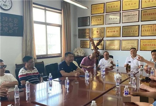抗洪救灾我们在路上 孟子思想研究会援助河南洪涝灾区