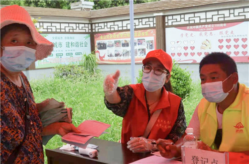 共抗疫情积极响应 驻马店市遂平县吴房义工在行动