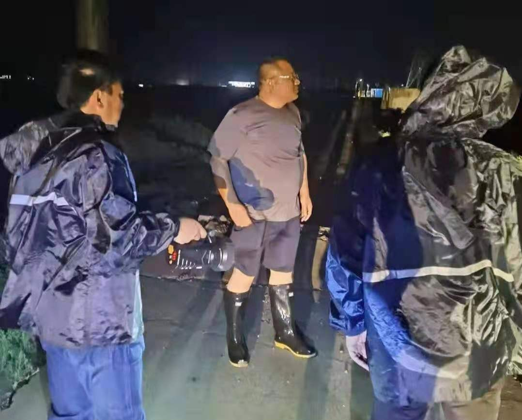 唐山丰南黑沿子：防汛一线显担当践行党员使命 筑牢防汛屏障