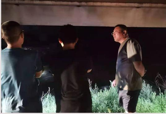 唐山丰南黑沿子：防汛一线显担当践行党员使命 筑牢防汛屏障