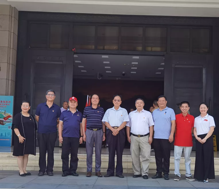 “高举旗帜 向八一致敬”主题活动在南昌新四军纪念馆举办