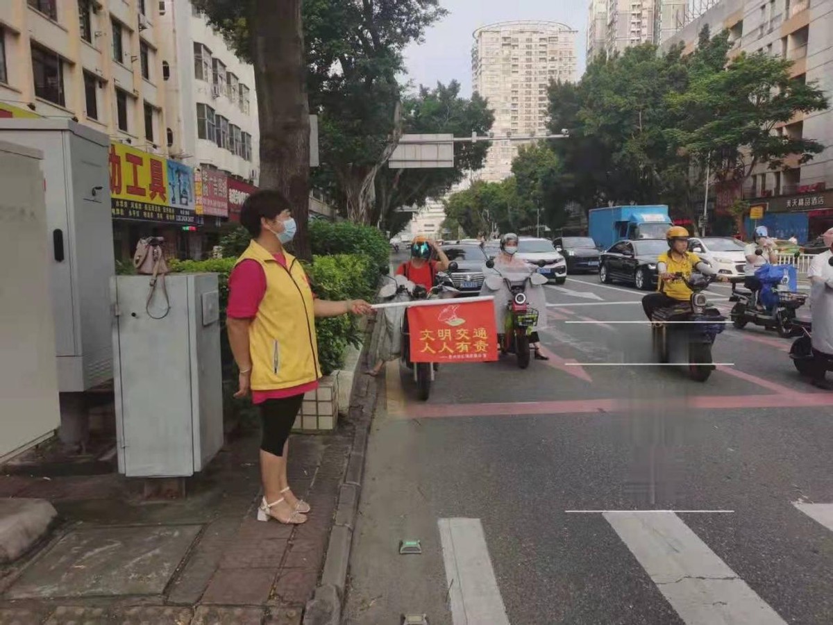 广东惠州：携手文明出行 共创文明城市